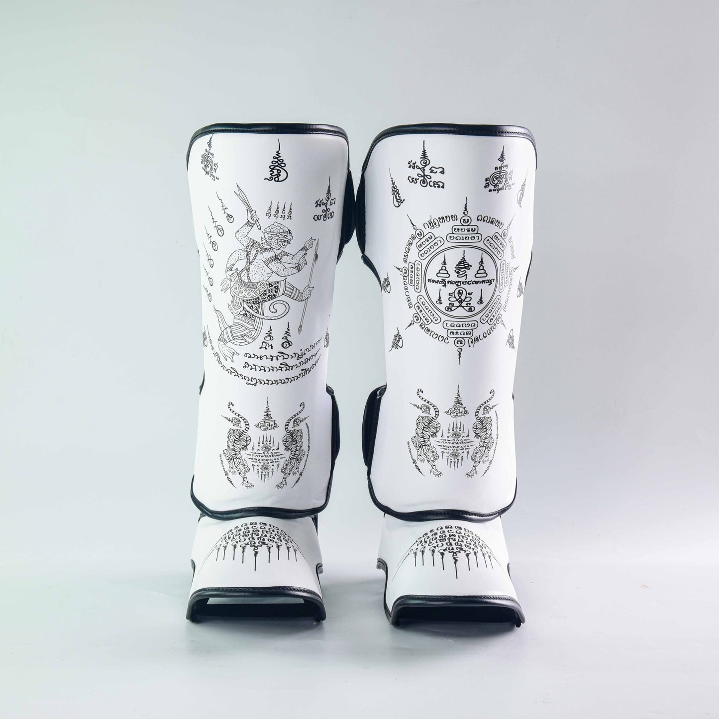 Raja Fancy Shin Guards - Sak Yan White