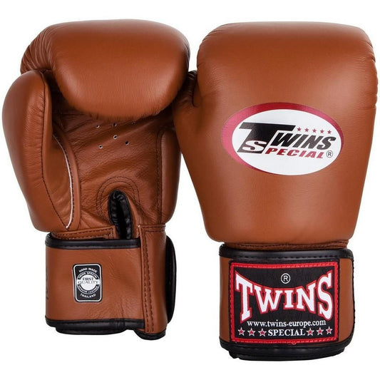 Twins Boxing Gloves Brown